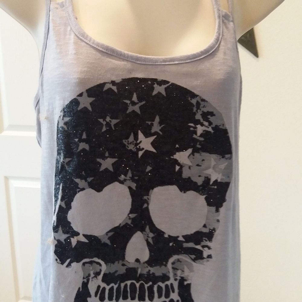 Skull embellished tank tee